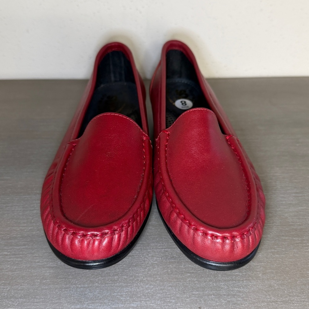 New SAS Simplify Red Leather Loafers Women's Sz 8.5 M Comfort Shoes Made in USA - Picture 4 of 7